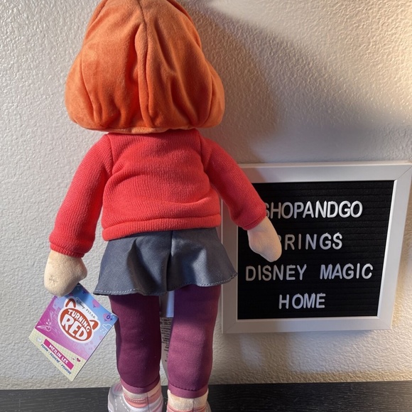 2022 Disney Parks Turning Red Mei Meilin Lee Plush New W/ Tags 16” - Picture 3 of 4